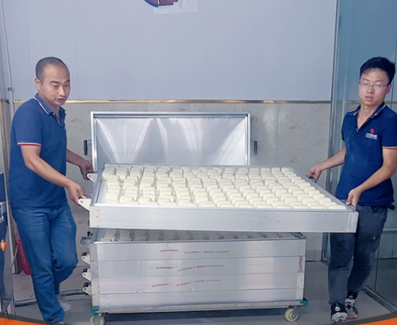 饅頭想實現流水線作業，該選什么樣的饅頭機？