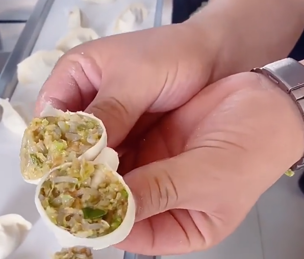 餃子機(jī)總出故障、做的餃子還缺角？這臺(tái)機(jī)器如何悄然解決？